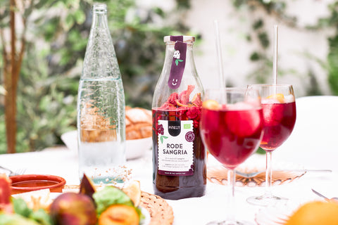Pineut caraffa per bevande estive sangria vino rosso bio