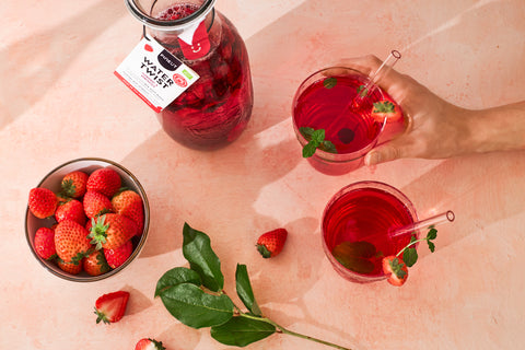 Pineut caraffa acqua aromatizzata fragola ibisco bio