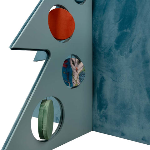 Arbre orné de boules en bois laqué et de velours en papier de sucre, 150 cm