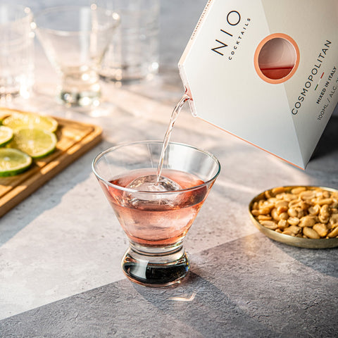 NIO Cocktails COCKTAIL COSMOPOLITAN